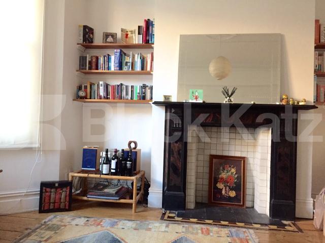 			UNDER OFFER , 2 Bedroom, 1 bath, 1 reception Apartment			 Kestrel Avenue , Herne Hill